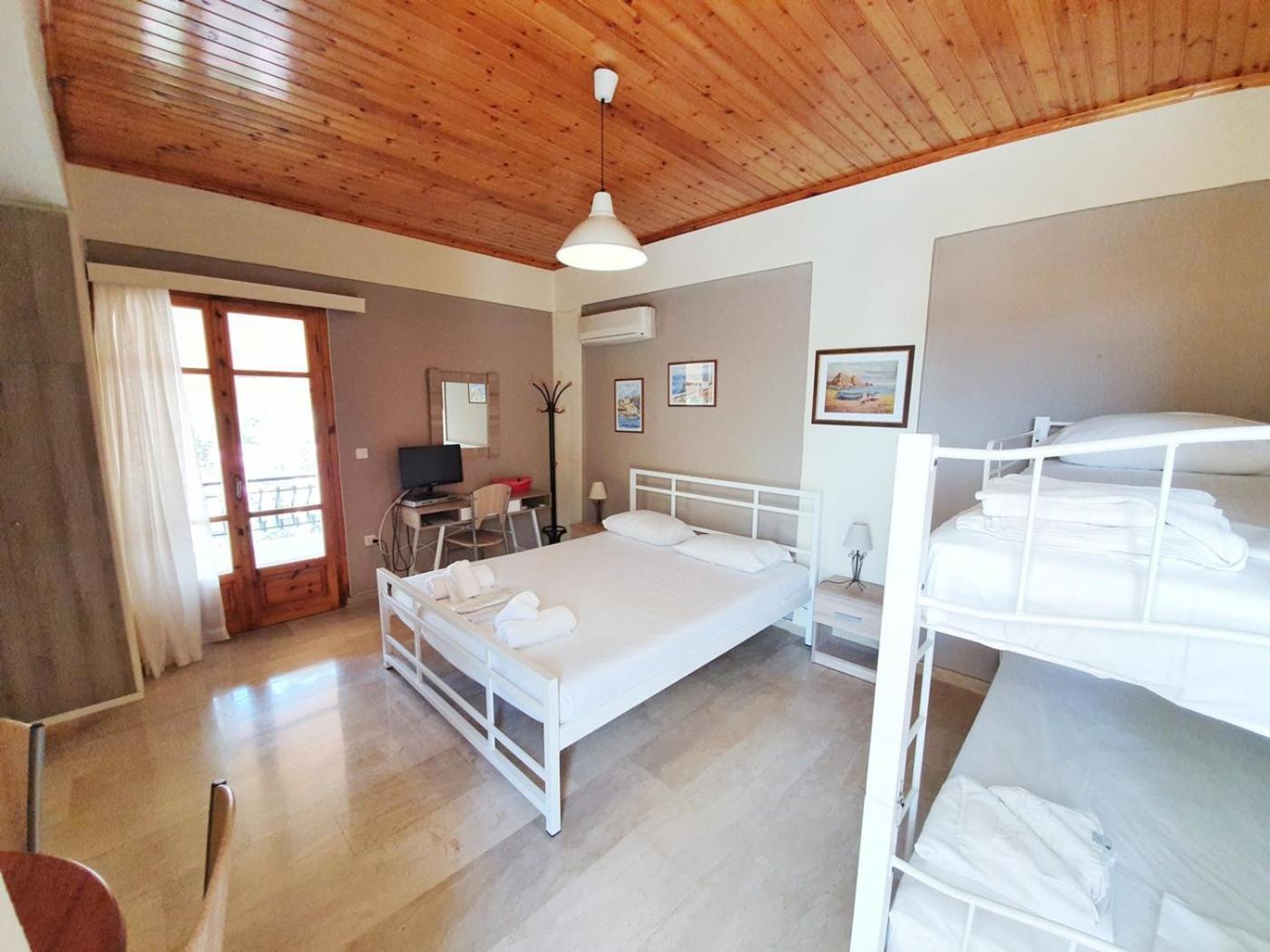 Alexaria Holidays Apartments Frínion 외부 사진